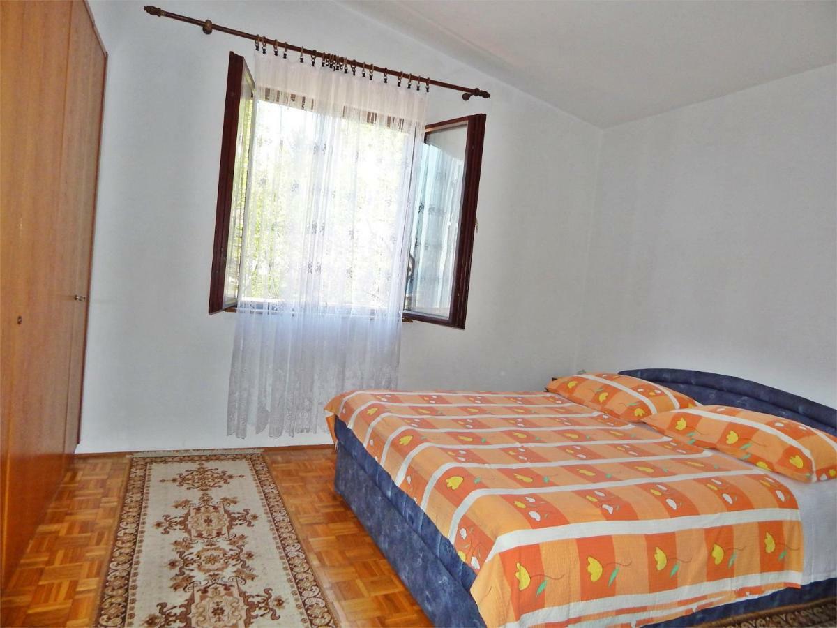 Apartment Kovacic โอมิช ภายนอก รูปภาพ