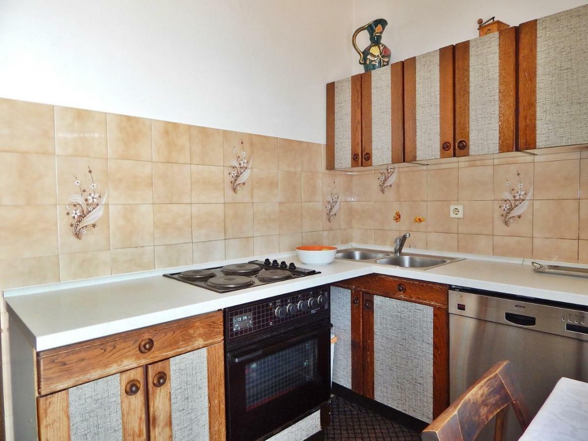 Apartment Kovacic โอมิช ภายนอก รูปภาพ